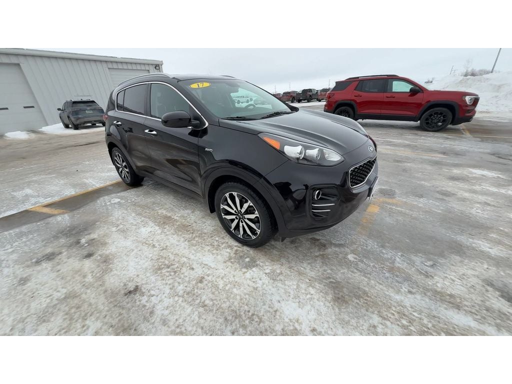 Used 2017 Kia Sportage EX with VIN KNDPNCAC4H7285587 for sale in Devils Lake, ND